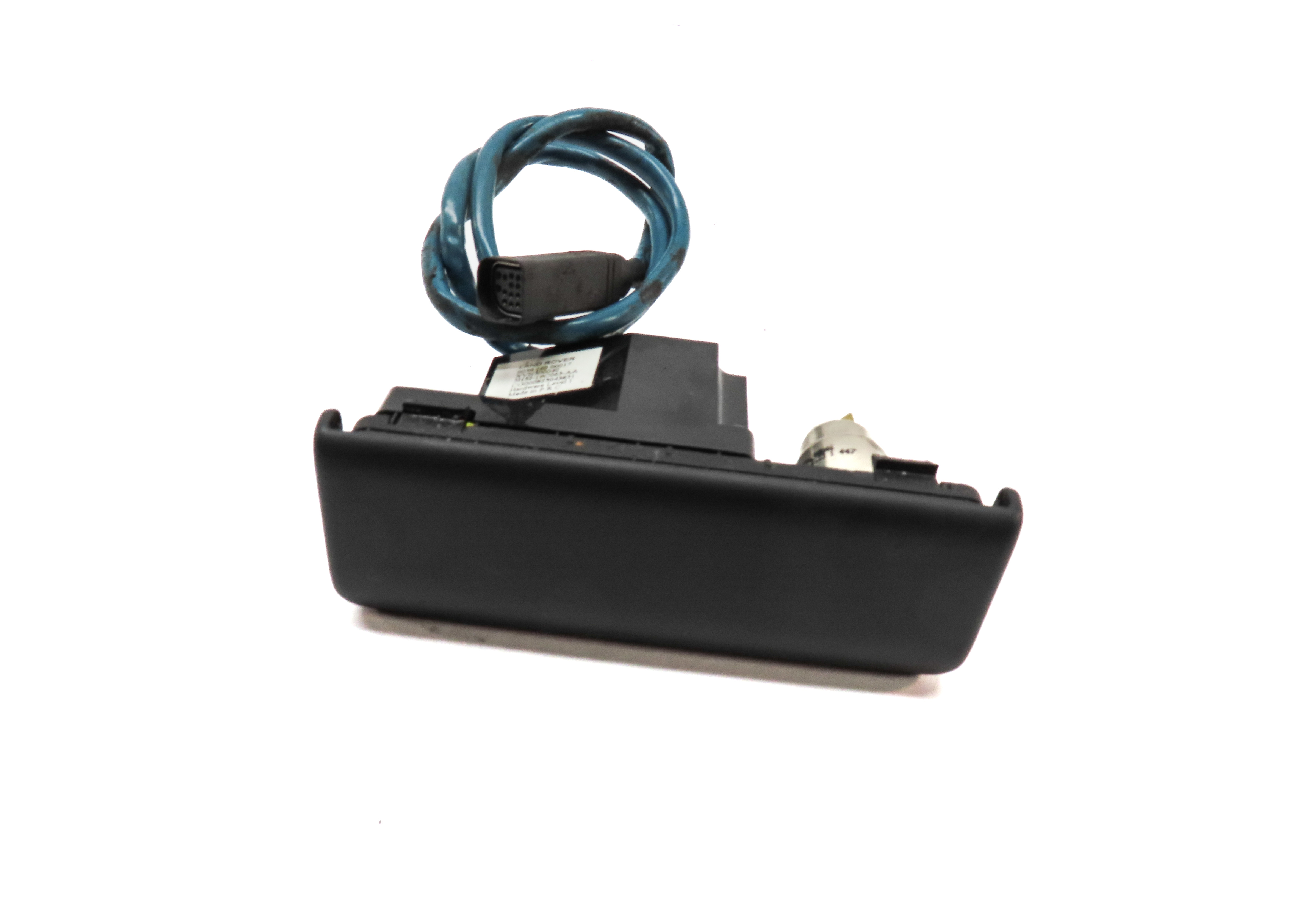 2009 LAND RANGE ROVER SPORT L320 AUDIO RADIO AUXILIARY IN JACK w/ RCA 12V SOCKET — exact item pictured